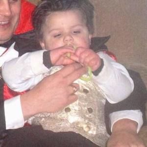 Meet your Posher, Miles